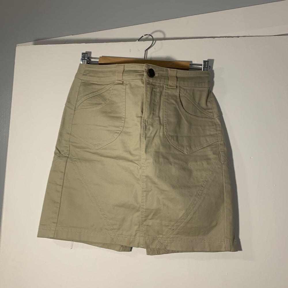 Beige skirt